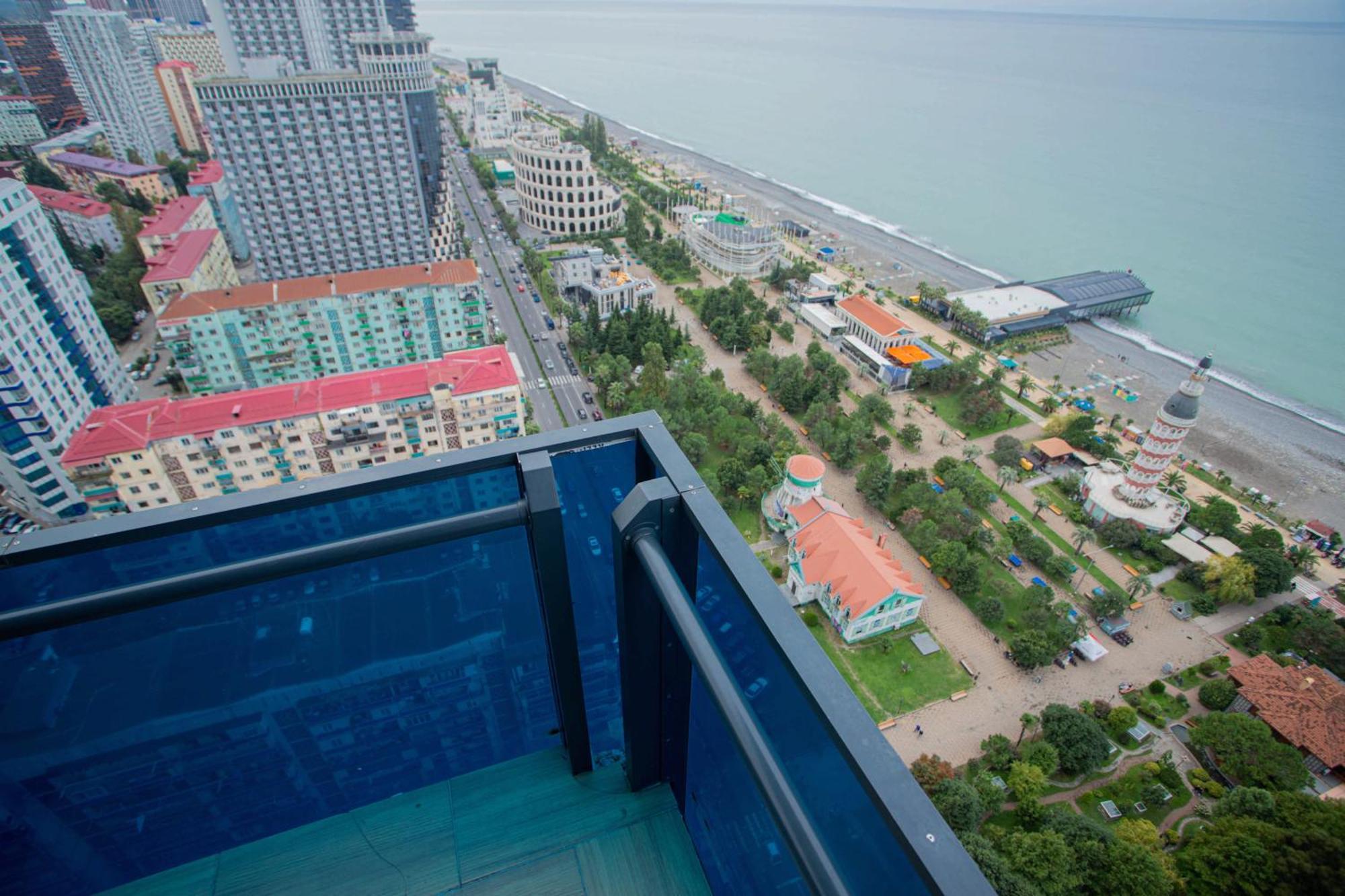 Orbi City Panoramic View Batumi Exterior photo