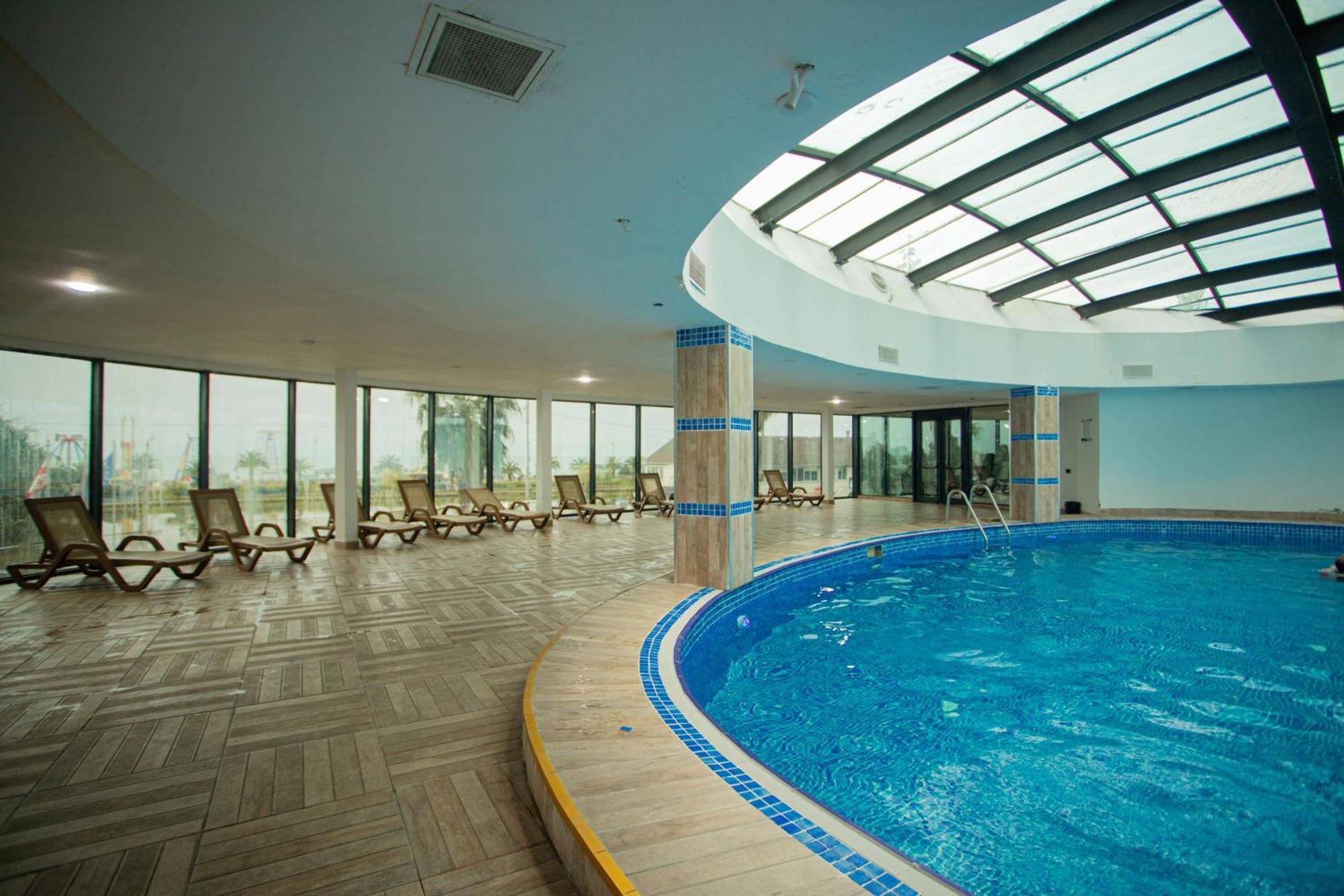 Orbi City Panoramic View Batumi Exterior photo